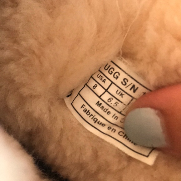 Reversible sequin uggs - Picture 3 of 5